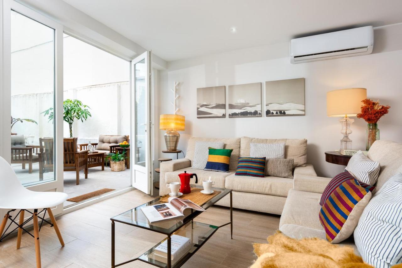 Plaza Espana, Acogedor Apartamento Con Patio Sevilla Buitenkant foto